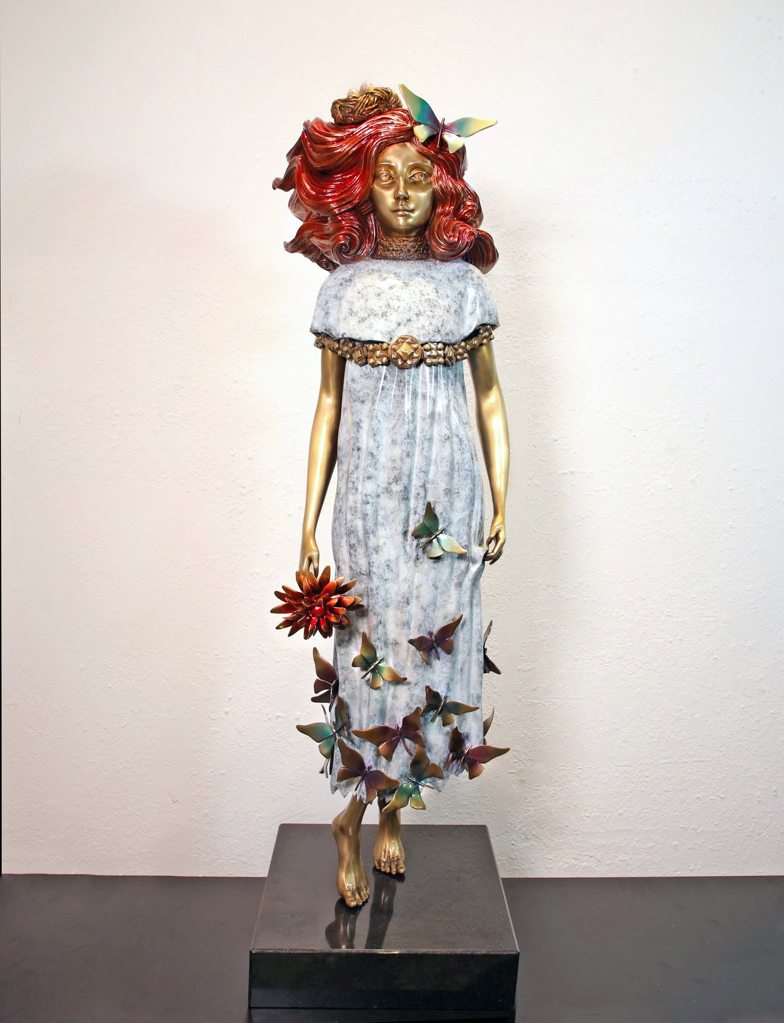 The Fusion of Culture and Fantasy in Contemporary Modern Art Sculptures