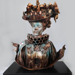 La Dama del Laberinto Resin Sculpture thumbnail 1